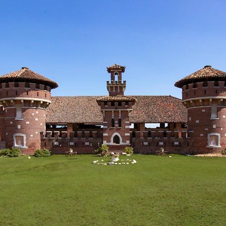Mahthildis Agriturismo B&B Vermezzo Luaran gambar