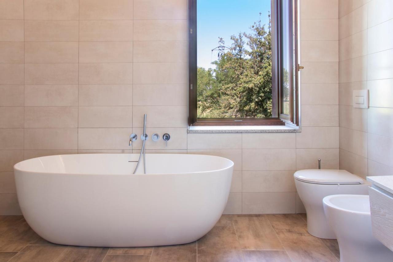 Mahthildis Agriturismo B&B Vermezzo Luaran gambar